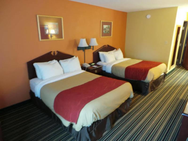 Baymont By Wyndham Cordele Hotel Exterior photo